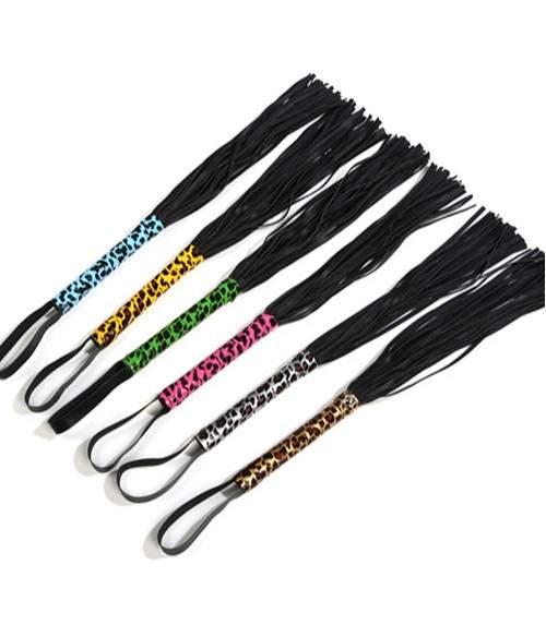 Sextoys, sexshop, loveshop, lingerie sexy : Tapettes et Fouets : Fouet martinet leopard bdsm