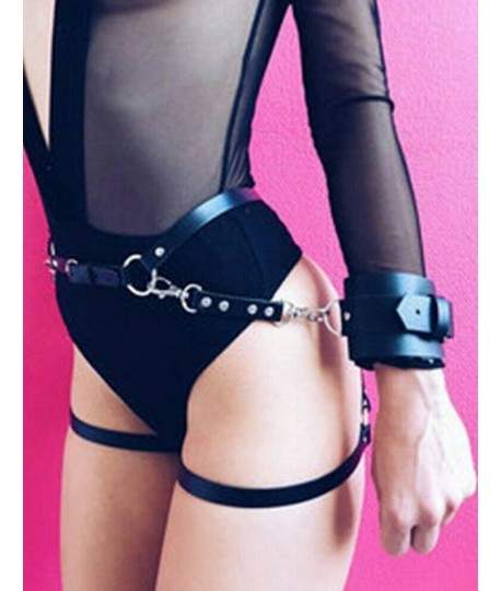 Sextoys, sexshop, loveshop, lingerie sexy : Harnais bdsm : Bracelet bondage, boucle jambe et chaîne de taille
