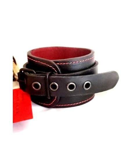 Sextoys, sexshop, loveshop, lingerie sexy : BDSM Luxe : Menotte mousqueton en cuir - Gamme luxe