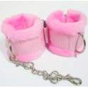 Sextoys, sexshop, loveshop, lingerie sexy : Menottes BDSM : 2 Contraintes Ajustable Chevilles ou Poignets en Fourrure Rose