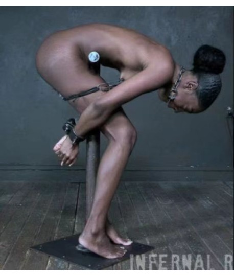 Sextoys, sexshop, loveshop, lingerie sexy : Loveroom - Mobilier BDSM : Socle de contraintes - Mobilier BDSM