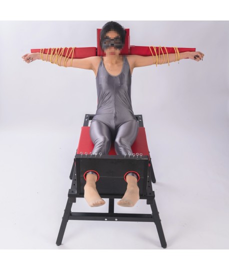 Sextoys, sexshop, loveshop, lingerie sexy : Loveroom - Mobilier BDSM : Chaise de contraintes rouge - Loveroom - Mobilier BDSM