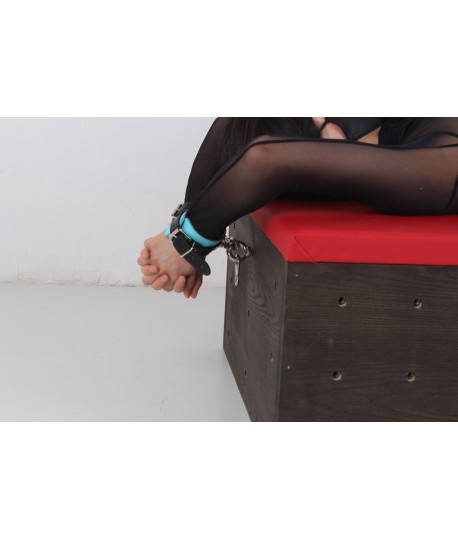 Sextoys, sexshop, loveshop, lingerie sexy : Loveroom - Mobilier BDSM : Banc de contraintes multiples - Loveroom - Mobilier BDSM