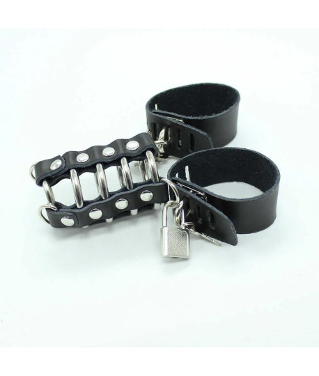 Sextoys, sexshop, loveshop, lingerie sexy : Cages de chasteté : Cockstrap Pénis et Testicules avec anneaux Cage de Chasteté
